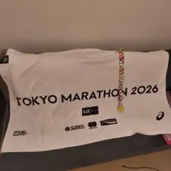 東京マラソン 2026完走記念　タオルポンチョ&メダル