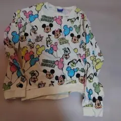 【新品未使用】ディズニー　長袖トレーナー140センチ