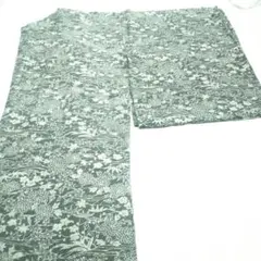 お洒落な単衣の小紋▪流水文に菊、紅葉、竹、梅などが染め抜かれ▪肩・身丈１５７,５