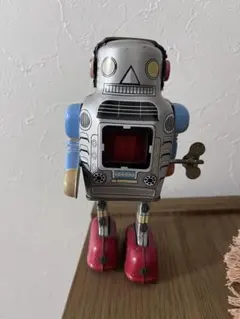 昭和レトロ玩具』『堀川玩具』スモーキングエンジンロボット - メルカリ