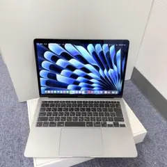 Apple MacBook Air M1 13 インチ 8GB/256GBのサムネイル