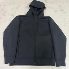 ユニクロ　ジップパーカー