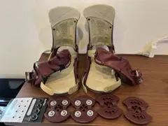 Item thumbnail for item fda45a73-e239-47b6-8a98-8ec91256a379