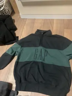 GAP ジップアップパーカー M ブラック/グリーン