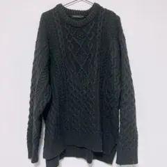 NIKO AND... ケーブル編みニットセーター