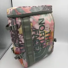 美品 THE NORTH FACE ノースフェイス リュック 花柄 ボックス型