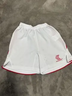 サッカー　パンツ　ホワイト　130㎝