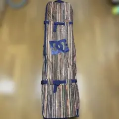 【超美品】DC スノーボードケースキャスター付き