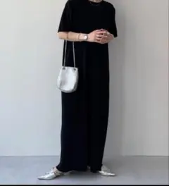 ブラック ロングワンピース 半袖