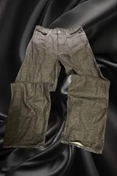 GU バレルレッグジーンズ 完売商品