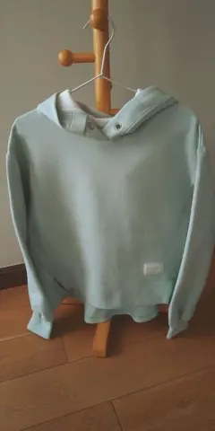 160センチ　メゾピアノジュニア フリル付きパーカー 　ミントグリーン