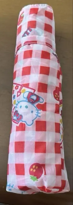 ハローキティ 折りたたみ傘 赤いチェック柄