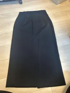 UNIQLO ブラック スカート