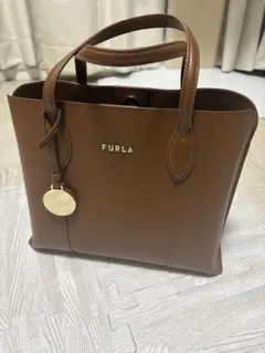 FURLA　ブラウン　レザー　ハンドバッグ　VITTORIA M COGNAC