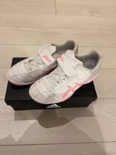 アシックス　トレーニングシューズ