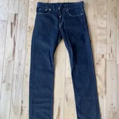 H &M 32ダークブルー ストレートデニム