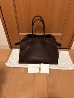 2026年最新】THE ROW バッグ マルゴー15の人気アイテム - メルカリ