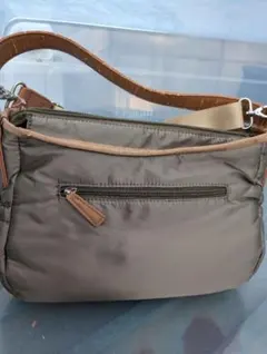 Item thumbnail for item 89701458-33de-49f7-ad74-0c7e394b1a8d