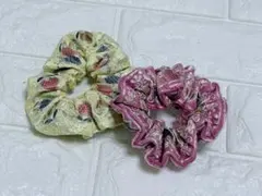 インド刺繍リボン イチゴ柄シュシュ 2個セット イエロー×ピンク