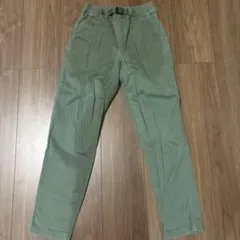 ユニクロ　オリーブグリーン スリムフィット 長ズボン