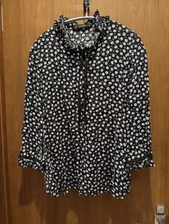 ZARA BASIC フラワープリントブラウス