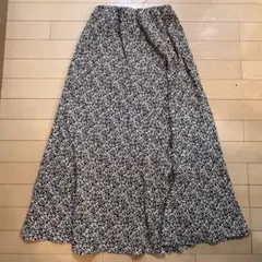 レトロガール　フラワープリント ロングスカート ブラウン/ホワイト