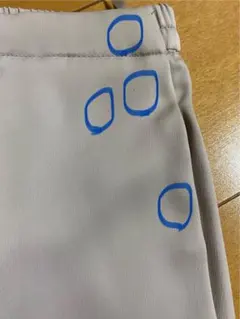 サテンリラックスストレートパンツ　UNIQLO