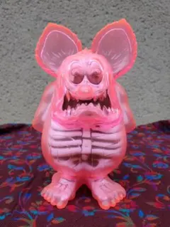 ダ*ク様 Rat Fink ラットフィンク　シークレットベース 激レアピンク RAT FINK FULL COLOR CLEAR PINK ver. - SECRET BASE ONLINE STORE