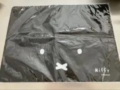 ミッフィー　離乳食　滑り止めマット