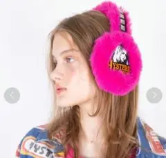 ヒステリックグラマー 耳あて HYSTERIC GLAMOURのイヤーマフを使った人気ファッション
