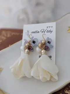 小花×お花タッセルピアス