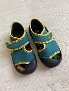 アディダス　水陸両用サンダル　15cm