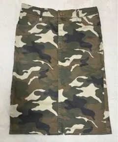 迷彩柄 タイトスカート