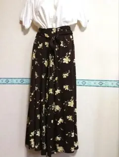 しまむらLespoir　フラワープリント ワイドパンツ ブラウン　スカウチョ