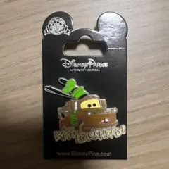 ディズニー　カーズ ピンバッジ