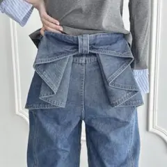 【新品未使用・タグ付き】バックリボン ブルーデニムパンツ