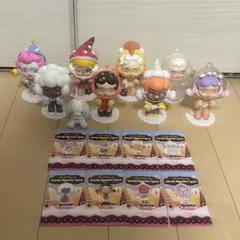 POPMART SKULLPANDA Candy Monster Town