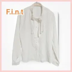 ​美品　F.i.n.t クラシカル レース襟トップス ホワイトブラウス Free