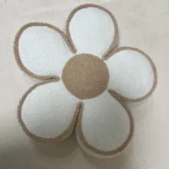 フラワー　クッション