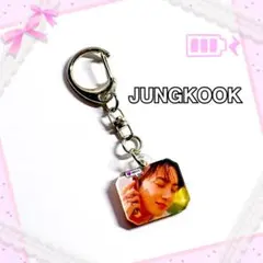 BTS アクリルキーホルダー ジョングク - メルカリ