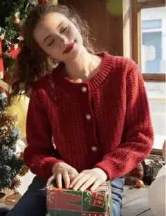 赤カーディガン