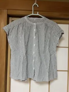 無印良品　洗いざらし強燃フレンチスリーブブラウスM-Lサイズ　ストライプ