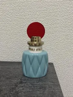 miumiu 香水のサムネイル