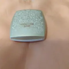 COFFRET D'OR パウダーファンデーション ベージュ-C - メルカリ