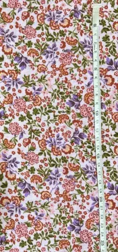 小花柄　ニット生地　ピンク　150センチ✖️1メートル