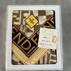 FENDI 大判ハンカチーフ