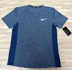 ナイキランニングTシャツ新品