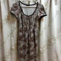 L'EST ROSE 花柄ひざ丈ワンピース 半袖