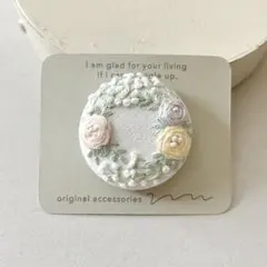 ミナペルホネン ハンドメイド ブローチorキーホルダー64 - メルカリ