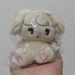 LIL ala mode おすわりぬいぐるみ ナッツ